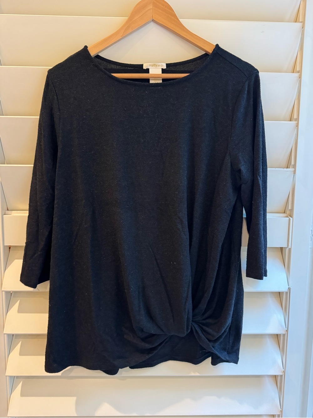Women’s Black Twist-Front 3/4 Sleeve Tunic sweater